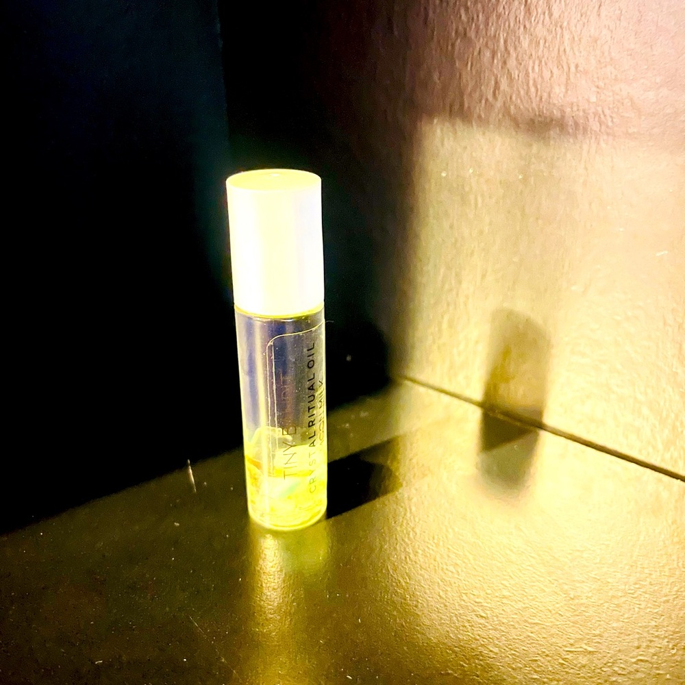 Tiny Bandit - Moon Milk perfume oil - 10 ml